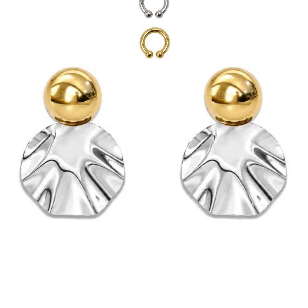 Kit de Brinco e Ear Cuffs Mix and Match com Esfera Dourada e Disco Prateado Texturizado