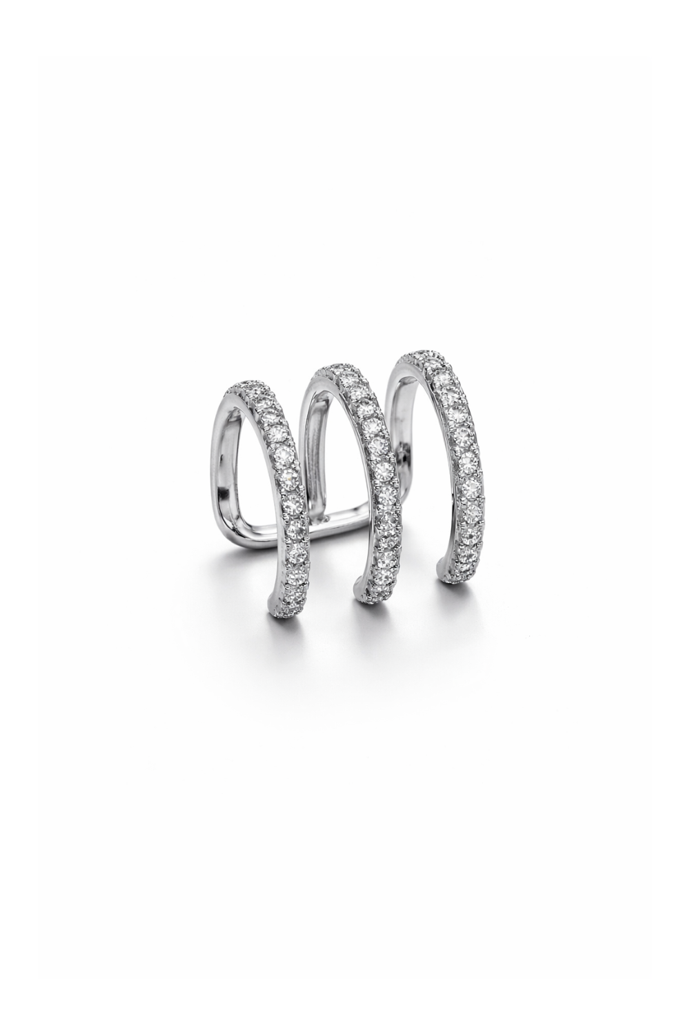 Ear Cuff Prateado com Zircônias e Efeito Múltiplos Aros