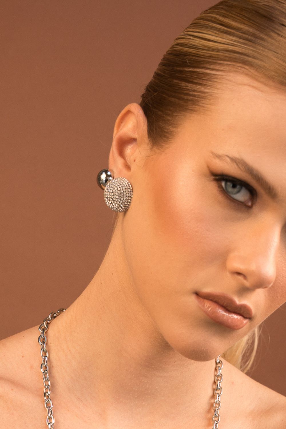 BRINCO CANOPLA P STRASS CRISTAL