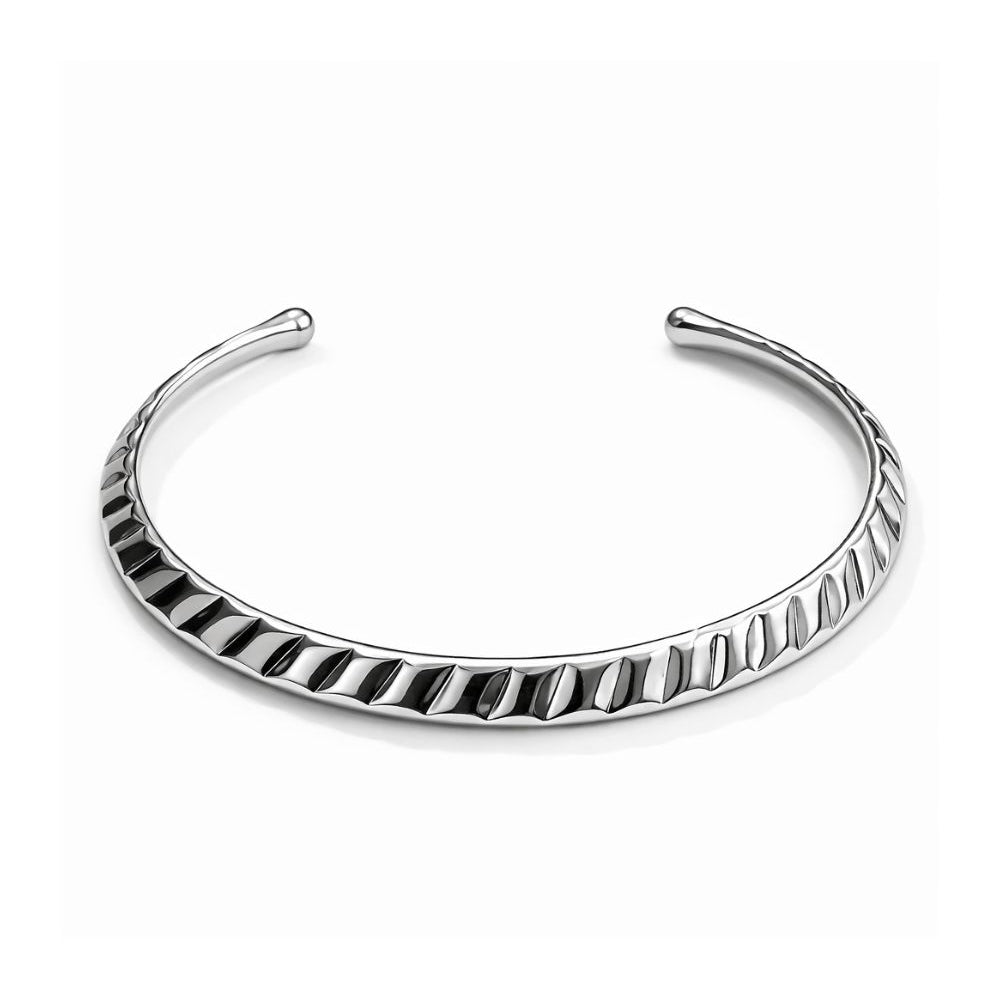 Choker Prateada Texturizada | Choker Rígida Prateada