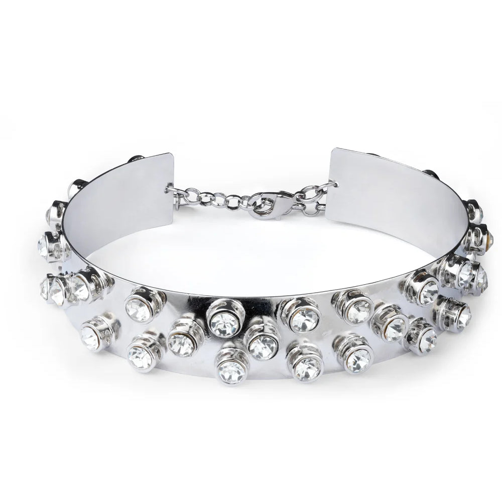 Choker Prateada com Strass e Pingentes Spike – Colar Curto Statement Shine