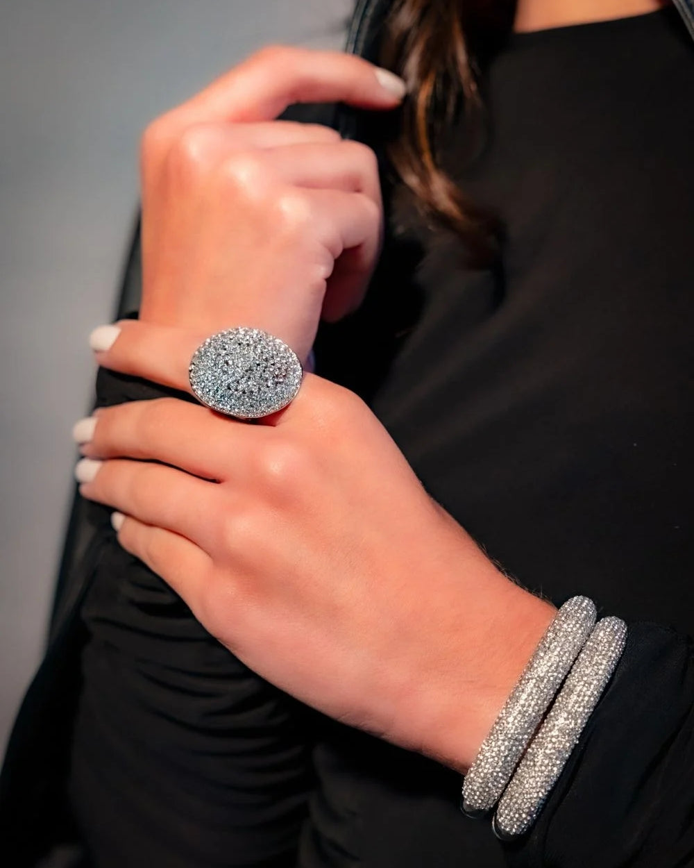 ANEL CRAVEJADO SHINE PRATEADO