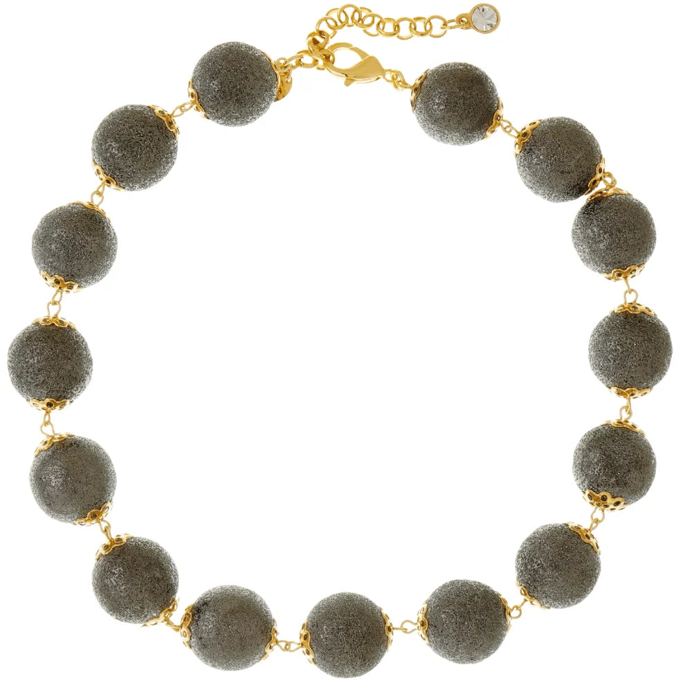 Colar Curto com Esferas Diamantadas e Mix de Banhos Dourado e Grafite