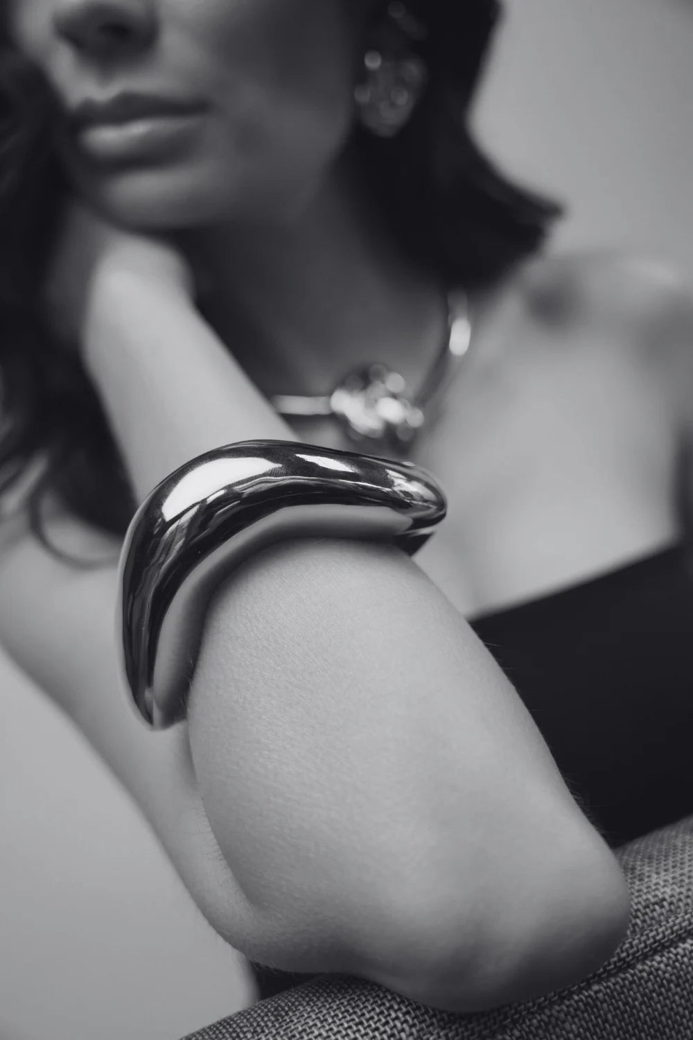 BRACELETE ORGÂNICO BOLD PRATEADO