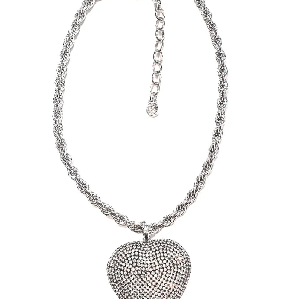 COLAR CURTO CORAÇÃO STRASS