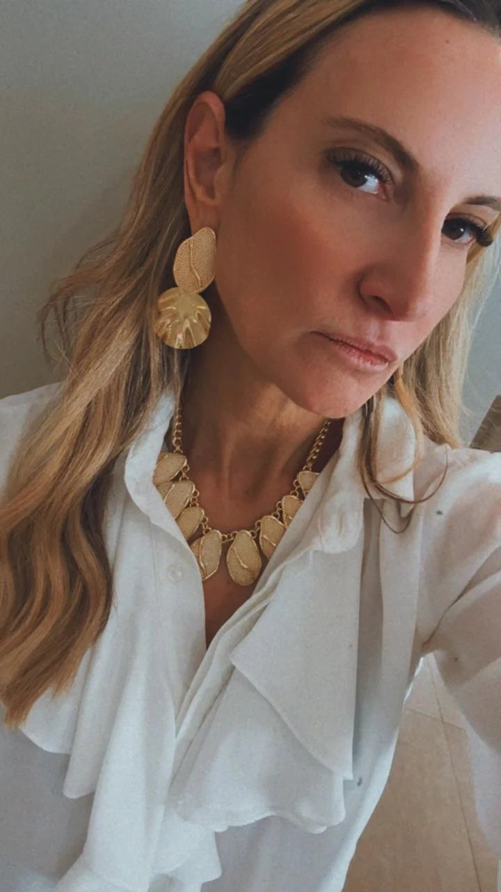 COLAR PÉROLA BOHO DOURADO