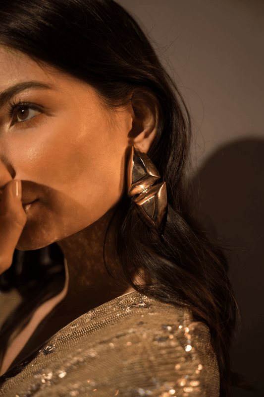 BRINCO DUPLO METALLO DOURADO