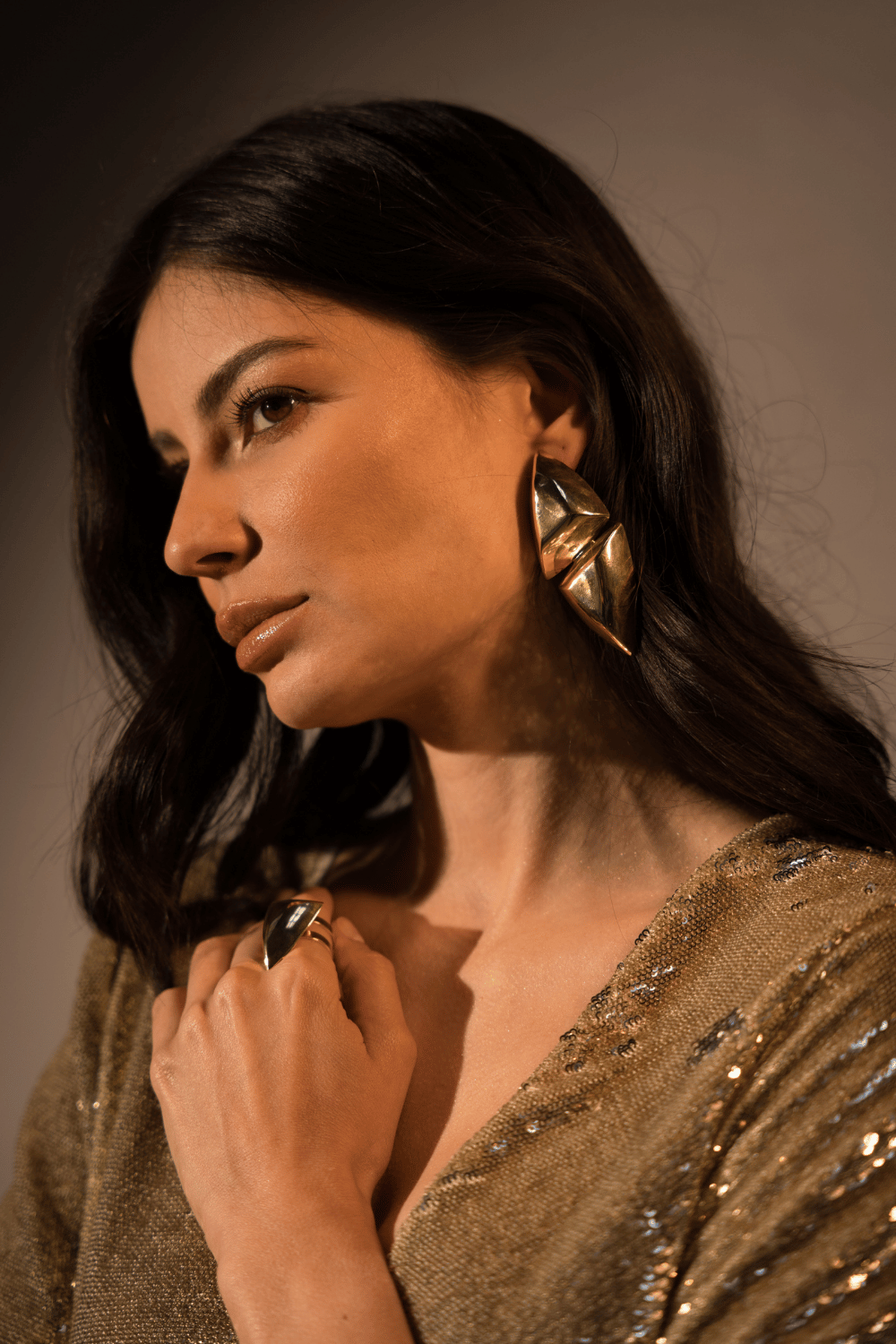 BRINCO DUPLO METALLO DOURADO