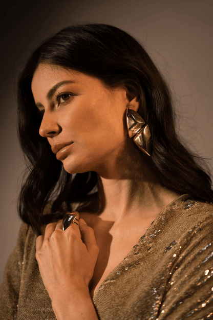 BRINCO DUPLO METALLO DOURADO