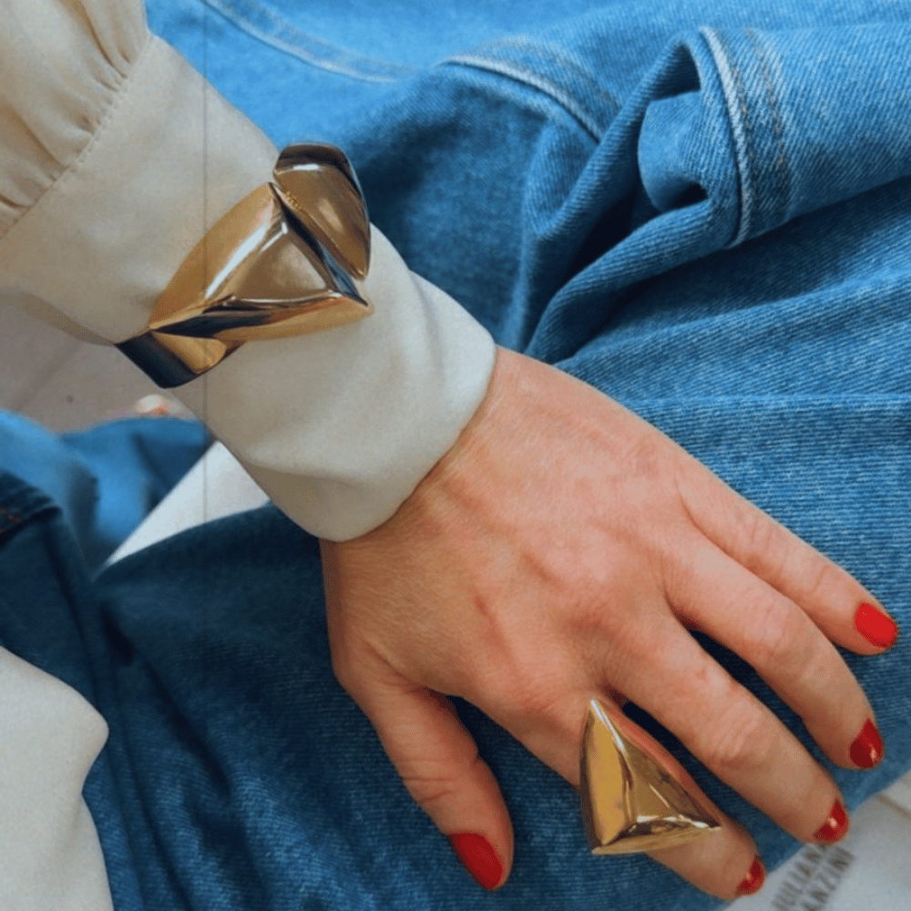 BRACELETE  METALLO DOURADO