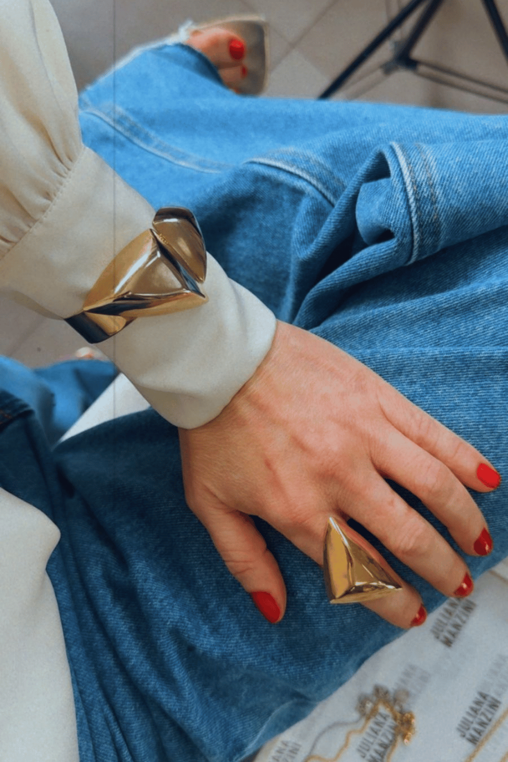 BRACELETE  METALLO DOURADO