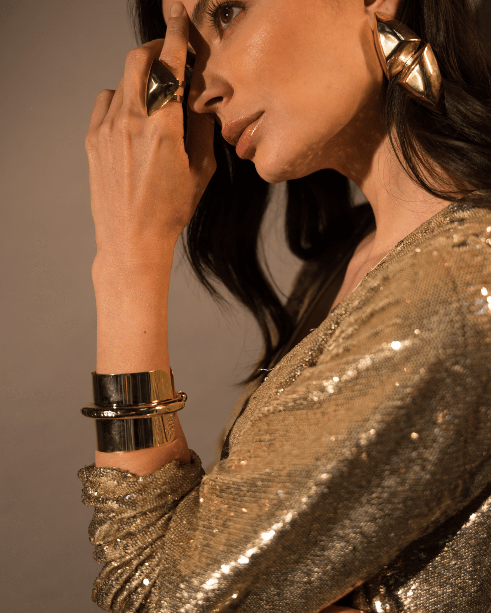 BRACELETE TUBO METALLO DOURADO