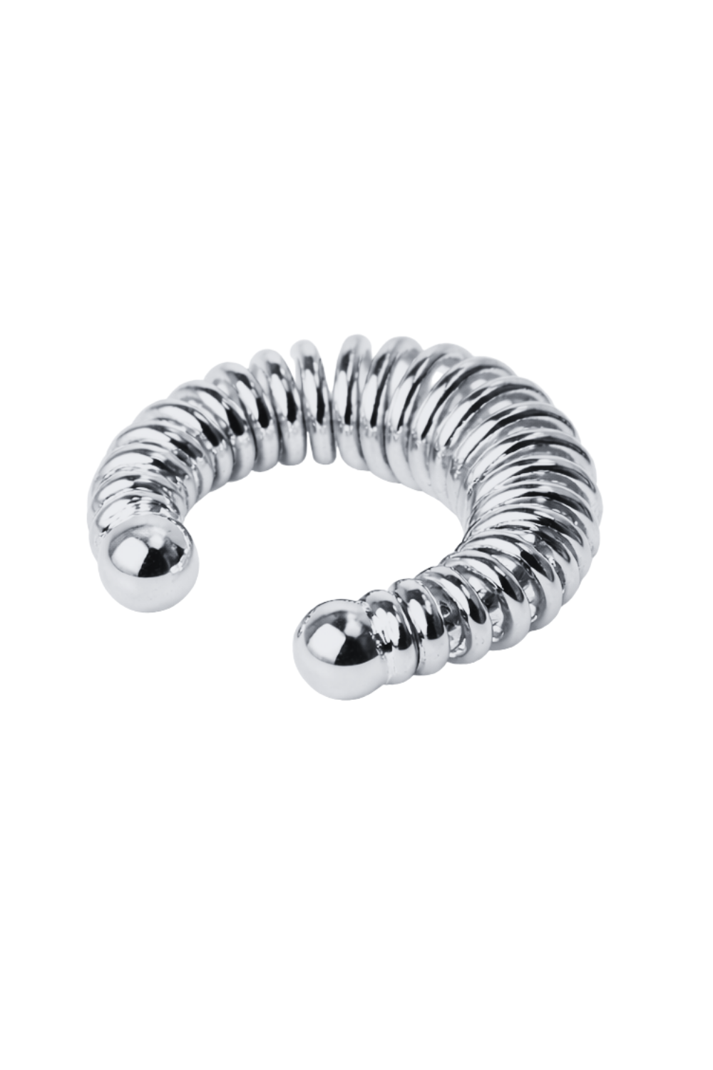 Ear Cuff Mola em Banho Prateado – Textura e Precisão