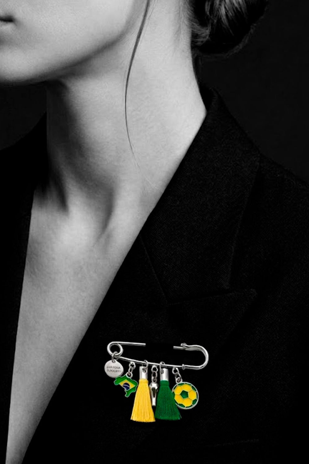 BROCHE ALFINETE BRASIL MIX DE PINGENTES