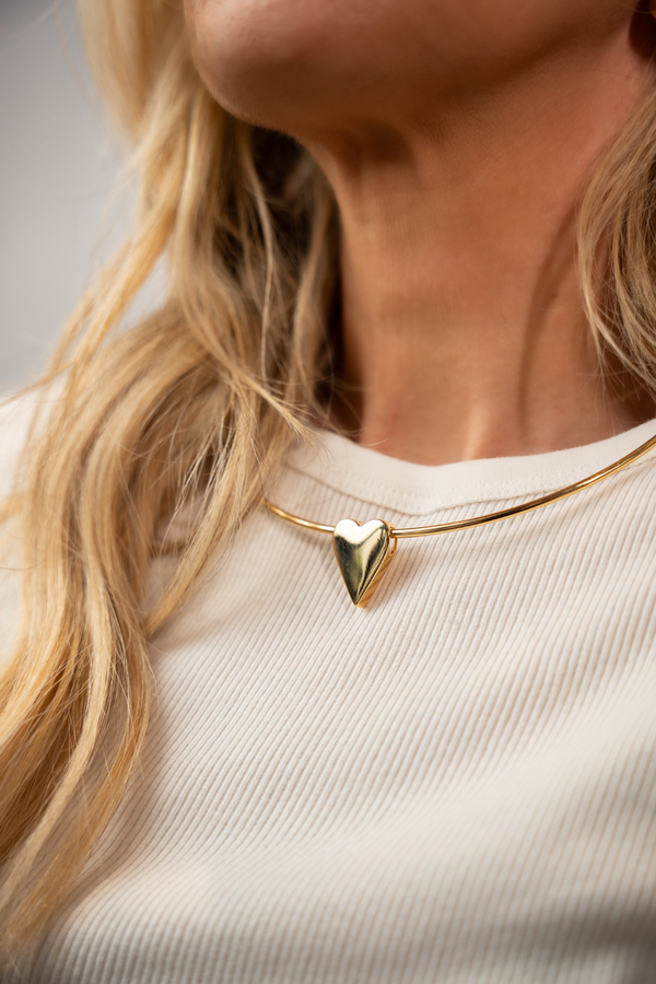 COLAR CORAÇÃO DESIGN PRESENZA