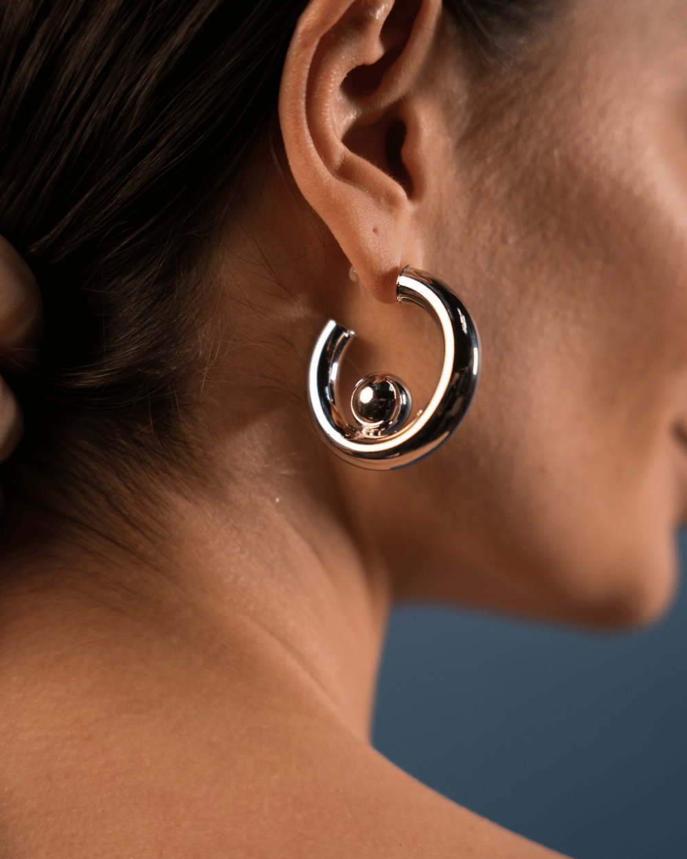 BRINCO TUBO METALLO PRATEADO