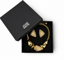 Kit Colar Geométrico Dourado com Strass Aplicado à Mão – Shine