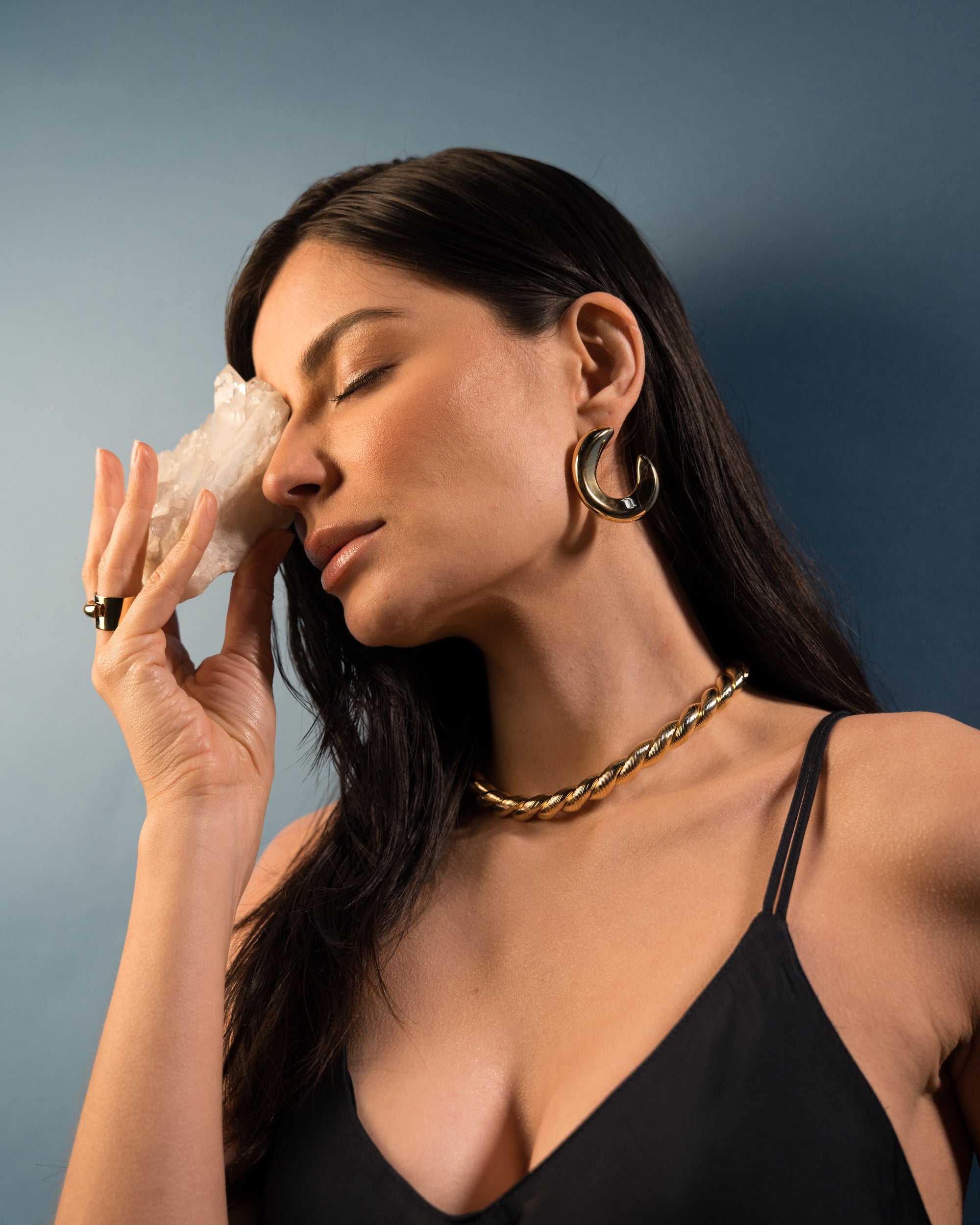 CHOKER ESSENTIAL DOURADO