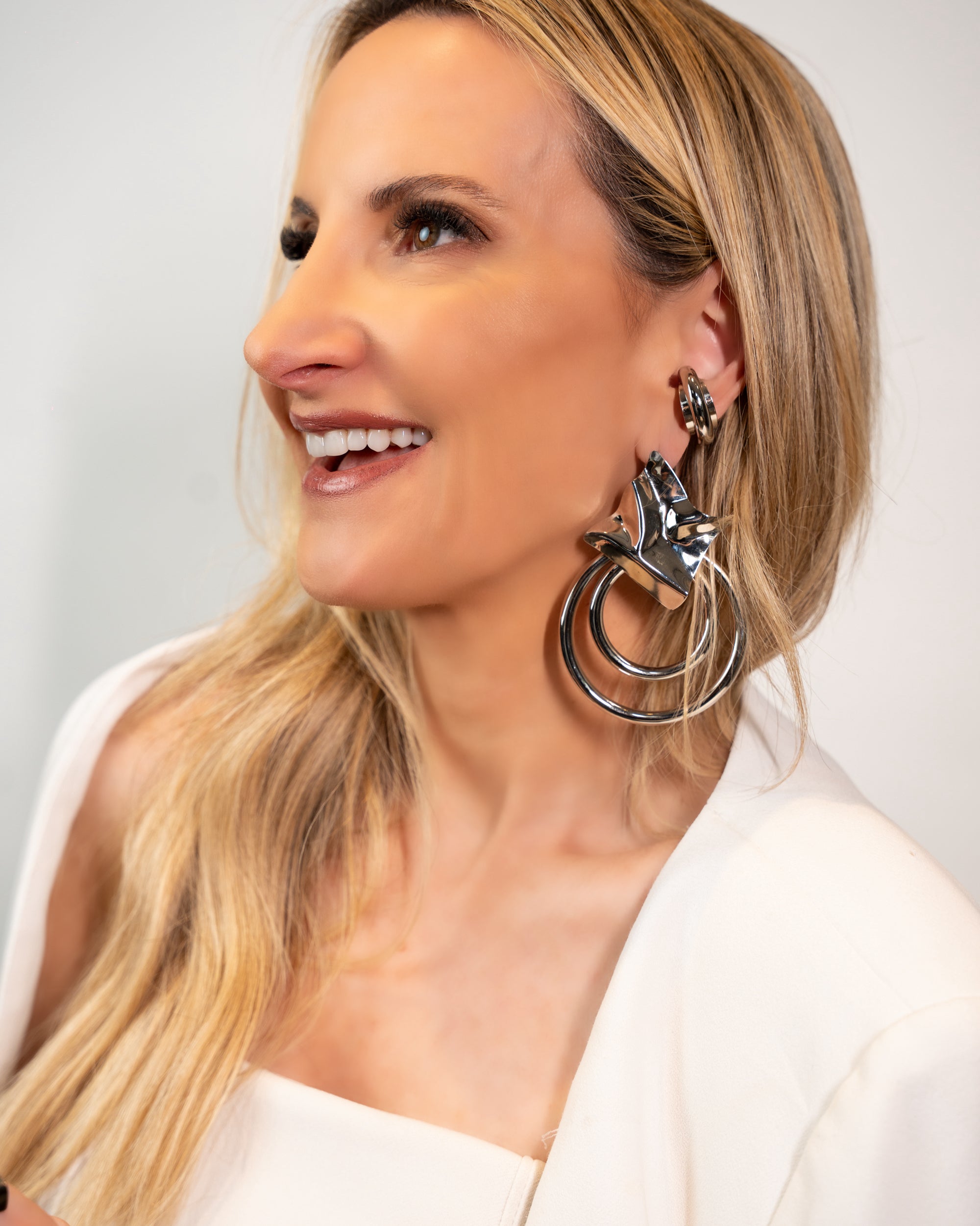 EAR CUFF DESIGN PRESENZA PRATEADO